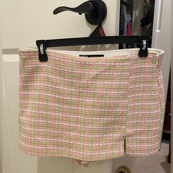 Zara Pants - Zara Pastel Pink and Green Textured Skort